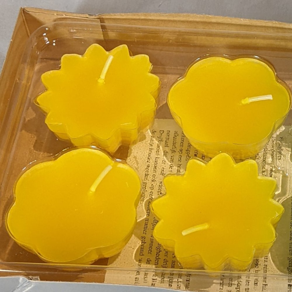 NIB! Rare! PartyLite Floater Candles F1000 Lemon & Kiwi ,Yellow & Green Flowers - Picture 4 of 9